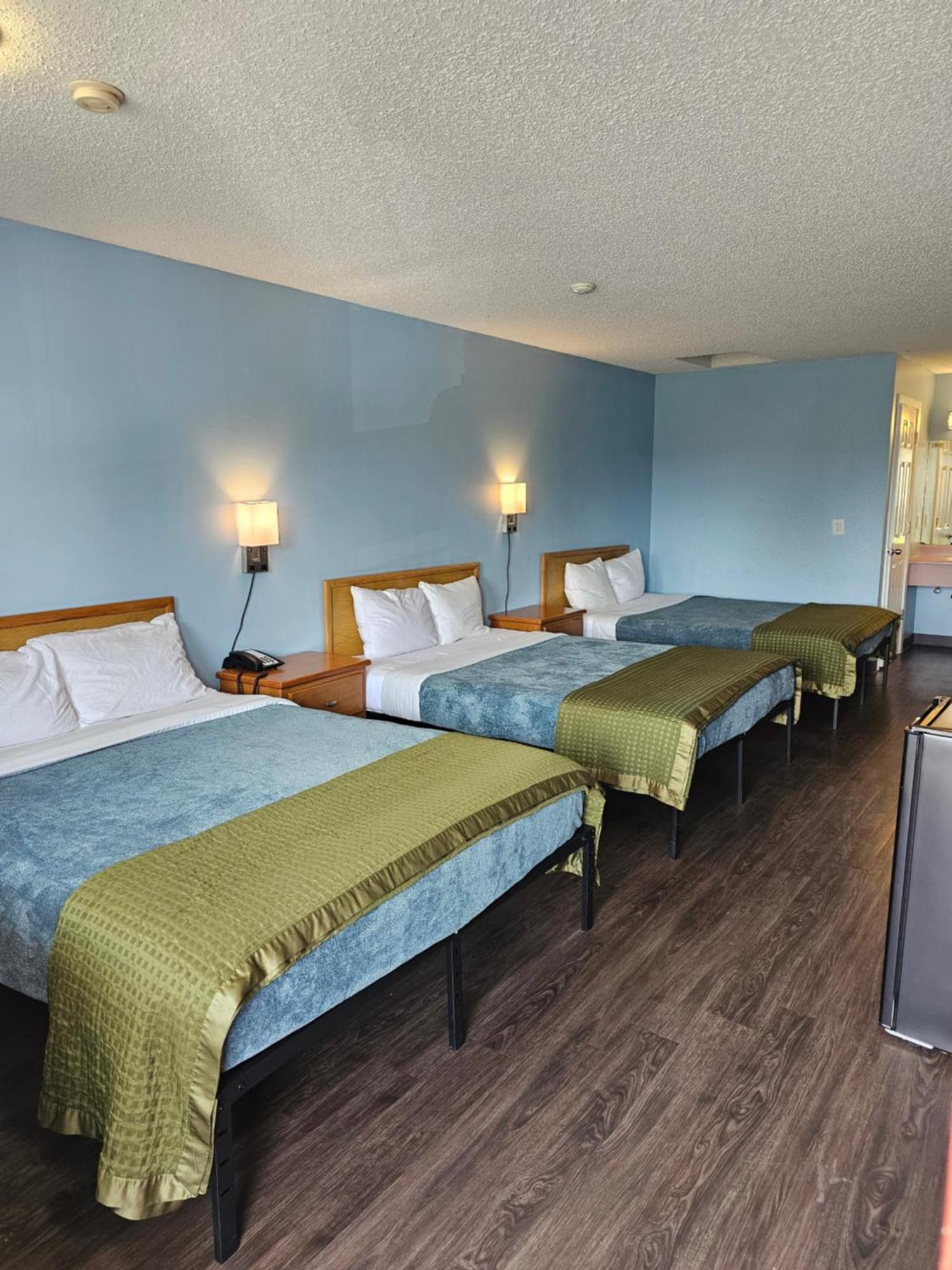 Sumner Motor Inn Exterior photo